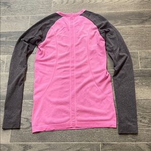 Lululemon Swiftly Tech Pink and Gray Long Sleeve
